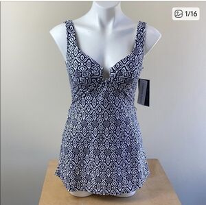 Alisha Levine Navy And White One Piece Swim Size 14